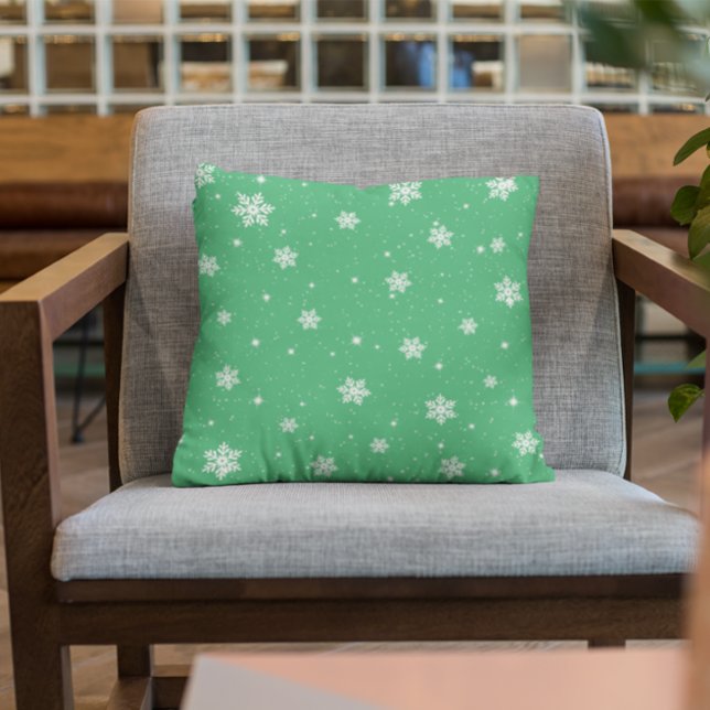 Cute Stars Snowflakes Green Winter Pattern Cushion (Creator Uploaded)