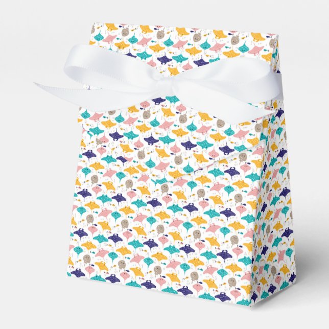 Cute sting ray and manta ray fish pattern favour box (Front Side)