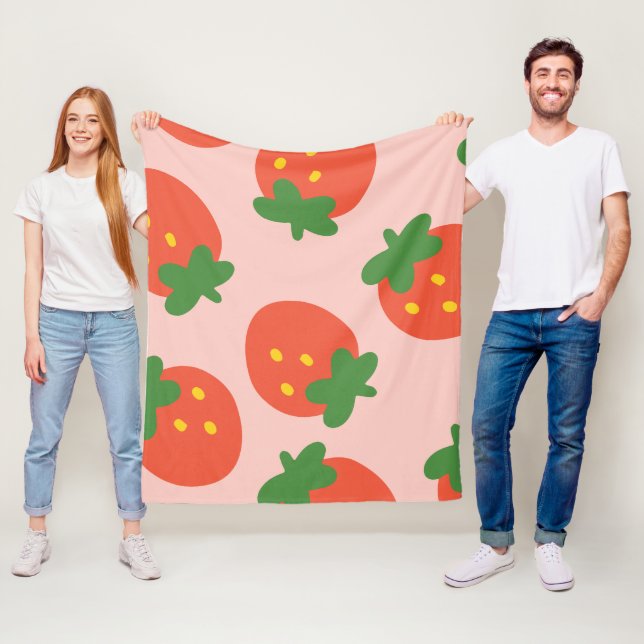 Cute strawberry pattern fleece blanket (In Situ)