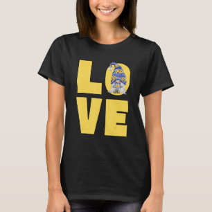 Cute Summer Gnome For Summer And Hippie Mom Love S T-Shirt