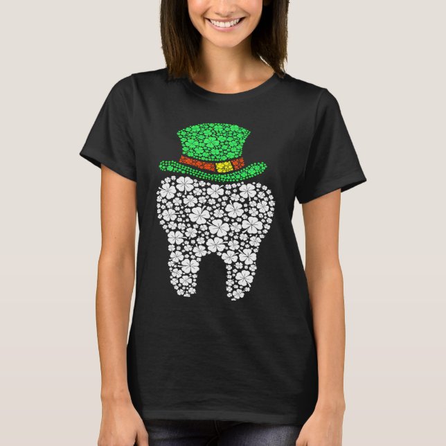 Cute Tooth Dental Hygienist Dentist Shamrock St Pa T-Shirt (Front)