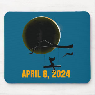 Cute Total Solar Eclipse Cat Saying Mouse Pad