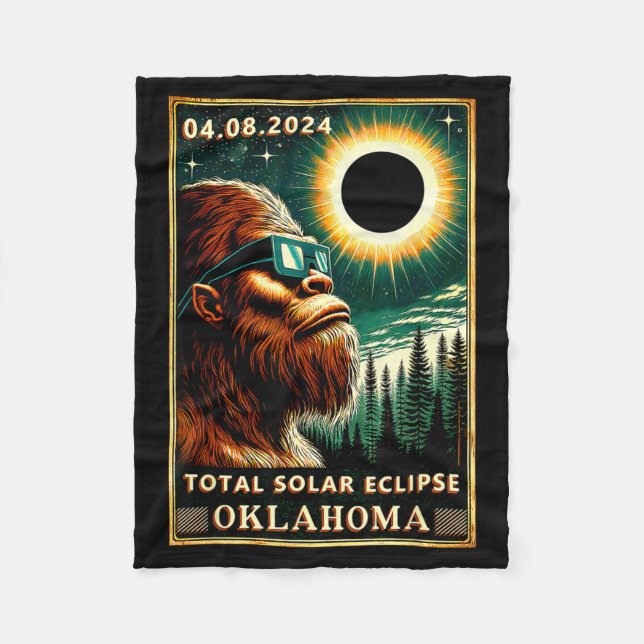 Cute Total Solar Eclipse Oklahoma Bigfoot Fleece Blanket (Front)