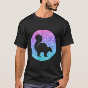 Cute Trendy Skunk Gift For Girls Teens And Women T-Shirt