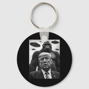 Cute Trump Bigfoot Selfie With Ufos Weird Alien Fu Key Ring