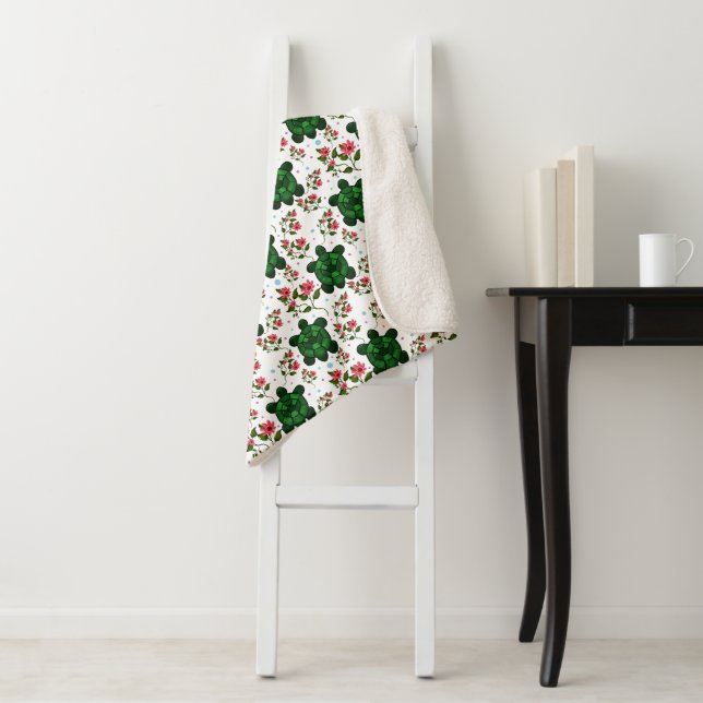 Cute Turtle and Floral Seamless Pattern  Sherpa Blanket (In Situ)