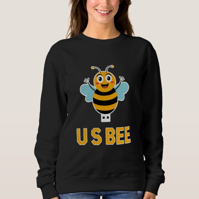 Cute Usbee Bee Usb Stick Computer Nerd Technology  Sweatshirt (Front)
