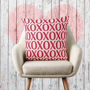 Cute Valentine Day XOXO Red And Pink Cushion