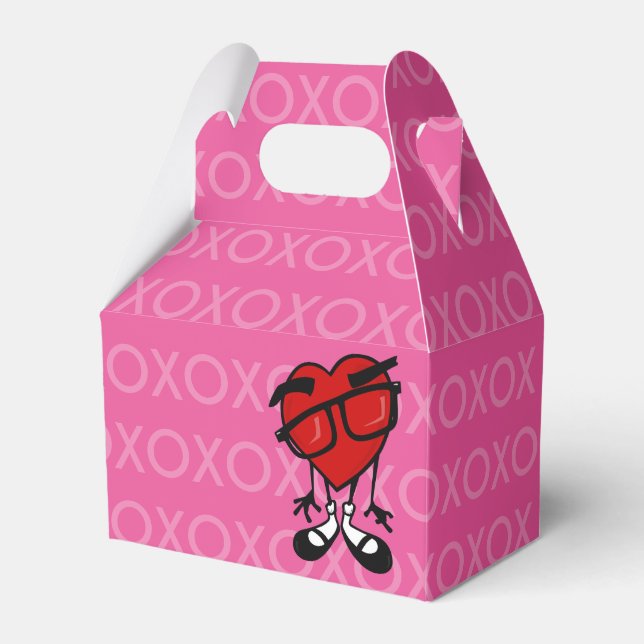 CUTE VALENTINE'S DAY RED HEART GABLE FAVOR BOX (Front Side)