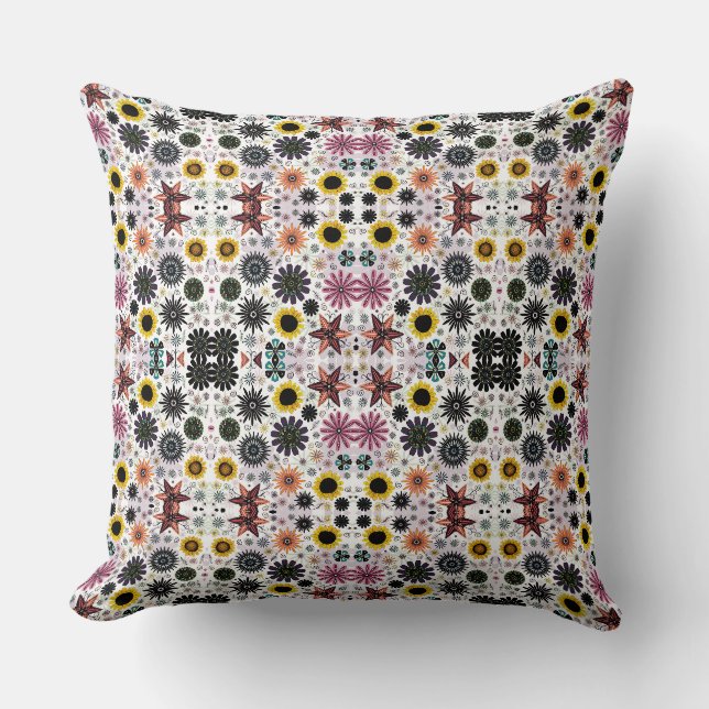 Cute vintage seamless flowers pattern cushion (Front)