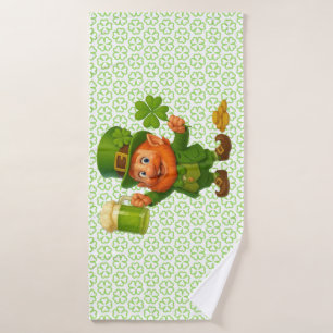 Cute/whimsical leprechaun Saint Patrick's Day  Bath Towel