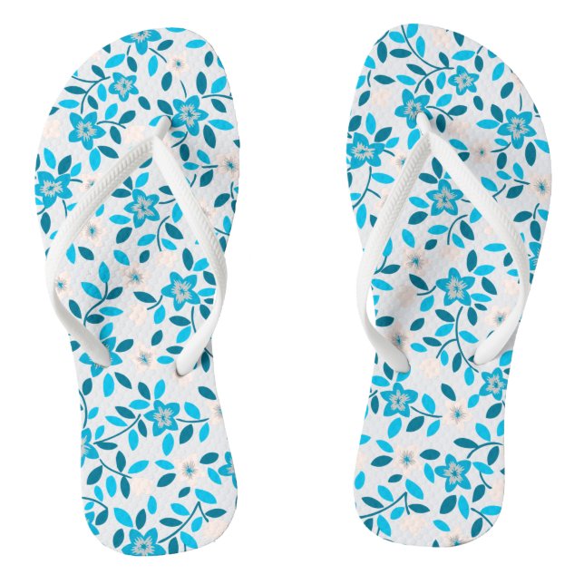 Cute white blue seamless spring flowers patterns  thongs (Footbed)