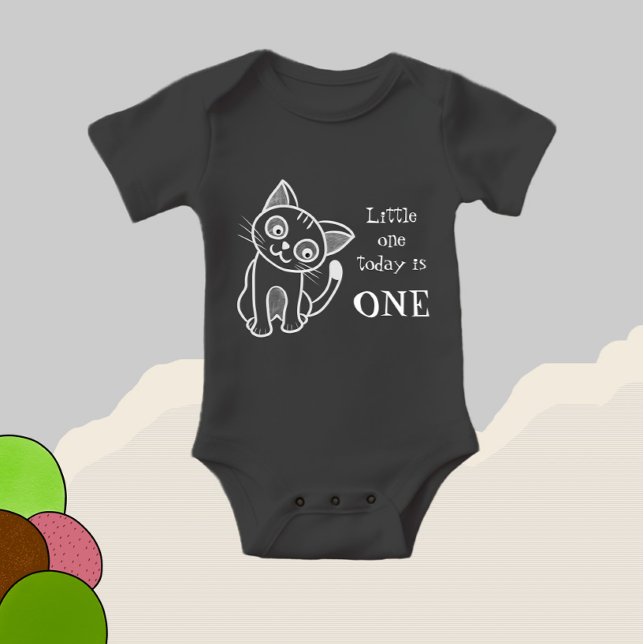 Cute white cat baby bodysuit (Creator Uploaded)