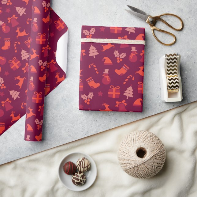 Cute Wine Christmas Gift Wrapping paper (Crafts)