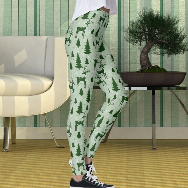 Cute Winter Christmas Reindeer Snowflakes Pattern Leggings (Creator Uploaded)