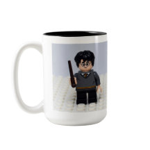 Cute Wizard Toy Figure Mug – Magic-Themed Coffee 