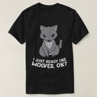 Cute Wolf Lover Cartoon Design Funny Wolves Gift T-Shirt