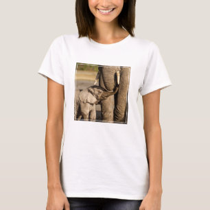 Cutest Baby Animals Baby Elephant & Mama T-Shirt