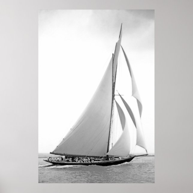 Cutter Yacht Britannia Poster (Front)