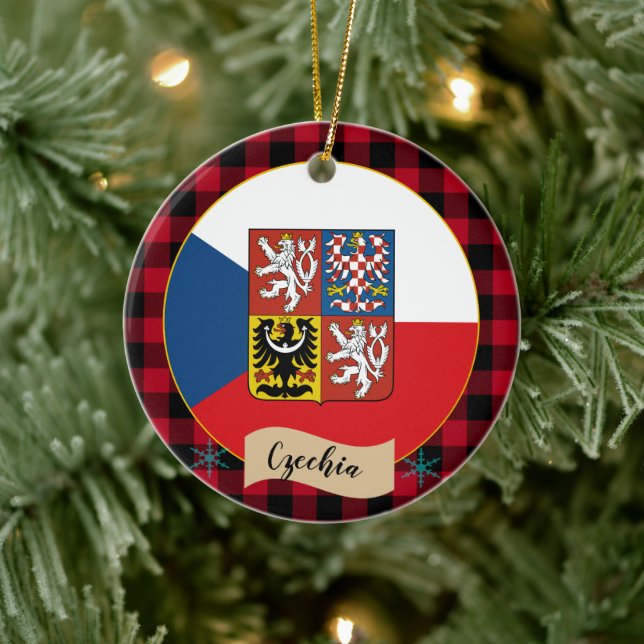 Czech Republic, Red buffalo plaid & Czech Flag Ceramic Ornament (Tree)