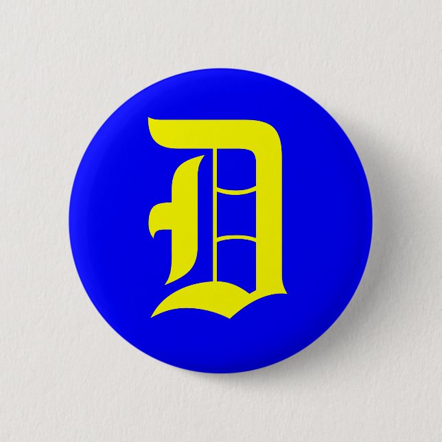 D - OLD ENGLISH 6 CM ROUND BADGE (Front)