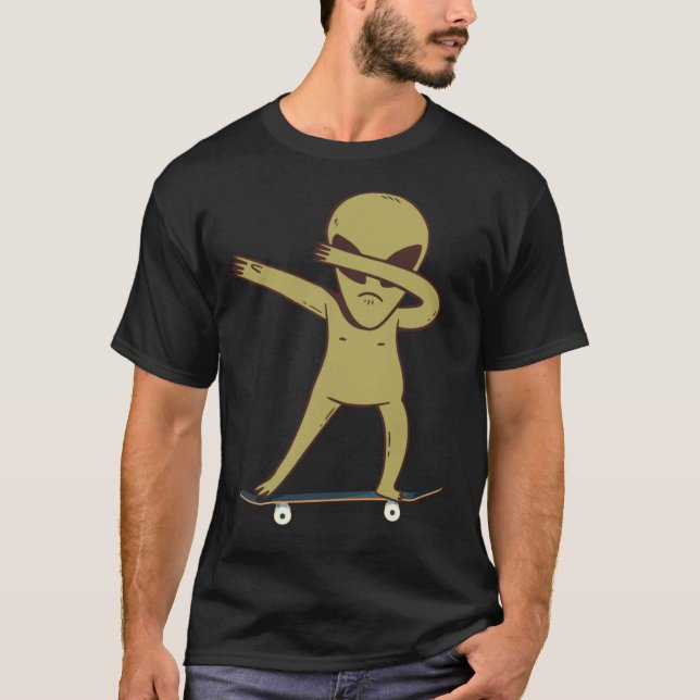 Dabbing Alien Skater  Skateboard Dab T-Shirt (Front)