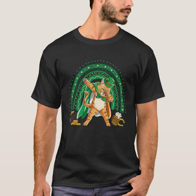 Dabbing Cat Rainbow St Patrick's Day Leprechaun Da T-Shirt (Front)