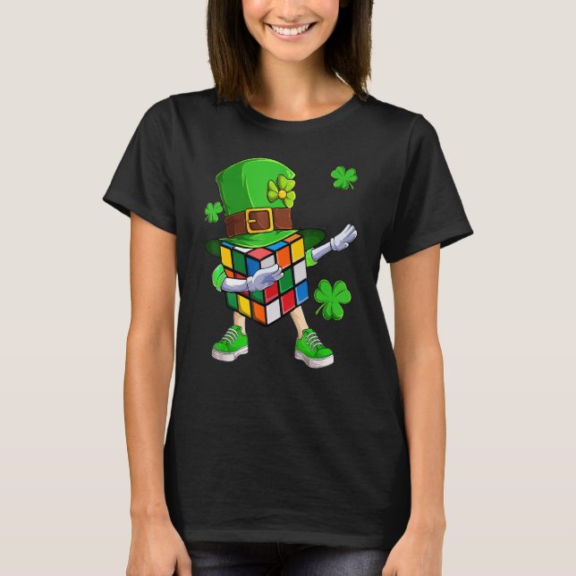 Dabbing Cube Speed Cubing Math Puzzle St Patrick D T-Shirt (Front)