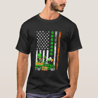 Dabbing Doberman Dog  Shamrock Us Flag St Patrick' T-Shirt