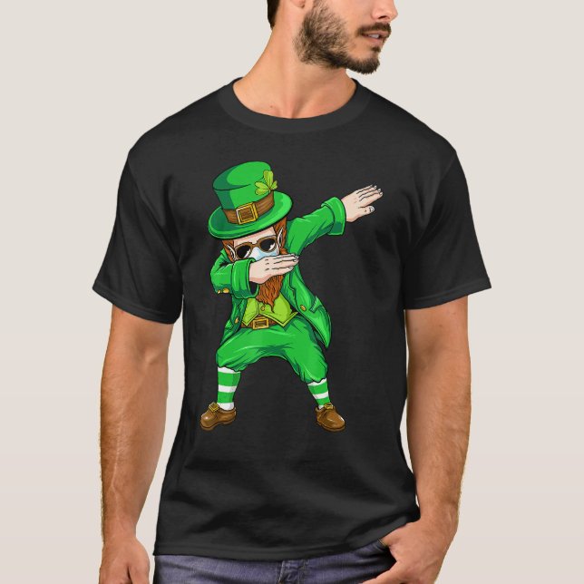 Dabbing Leprechaun Face Mask St Patrick's Day Boys T-Shirt (Front)