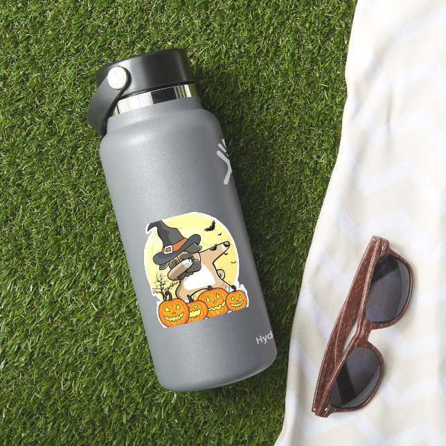 Dabbing Pug Halloween (HydroFlask Insitu)