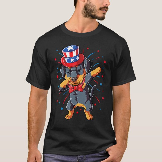 Dabbing Rottweiler 4th Of July Men Women Usa Ameri T-Shirt (Front)