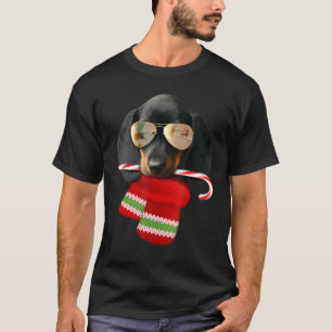 Dachshund Cute Christmas Dog Sunglasses T-Shirt