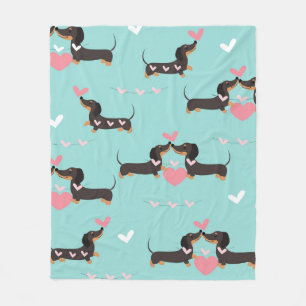 Dachshund dogs in love and hearts seamless pattern fleece blanket