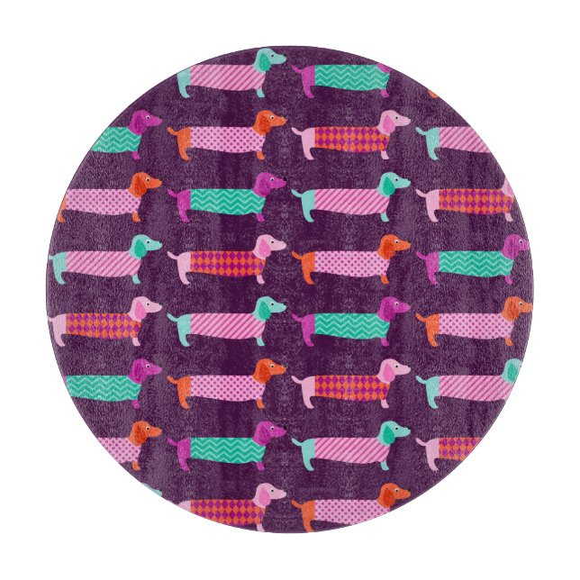 Dachshund Dogs: Seamless Cute Pattern. Cutting Board (Front)