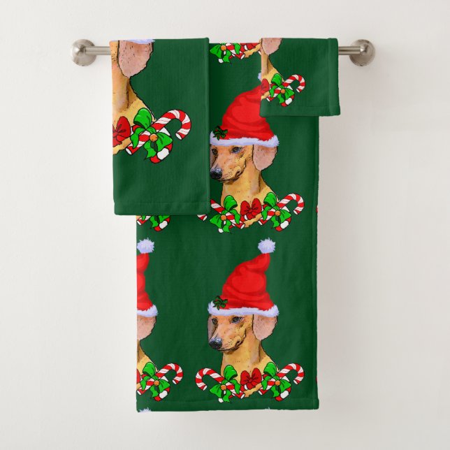Dachshund in Santa Hat Christmas Bath Towel Set (Insitu)