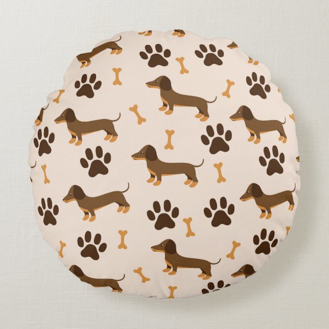 Dachshund Pattern: Vintage Print Design Round Cushion (Front)