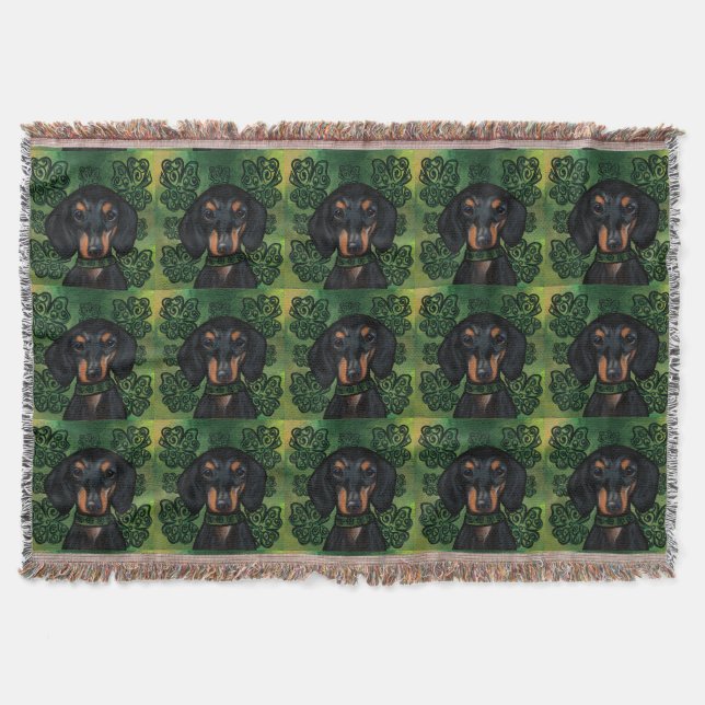 DACHSHUND             THROW BLANKET (Front)