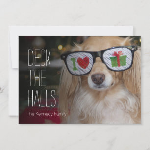 Dachshund wearing 'I love presents'