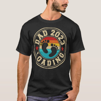 Dad 2023 loading vintage retro for new daddy fathe T-Shirt