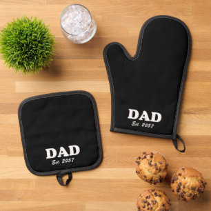 Dad black white typography custom established date oven mitt & pot holder set