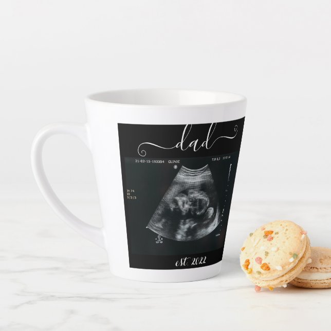 dad est. 2022 With Ultrasound Picture Latte Mug (In Situ)