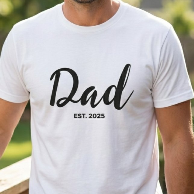 Dad Established New Dad Gift  T-Shirt (Creator Uploaded)