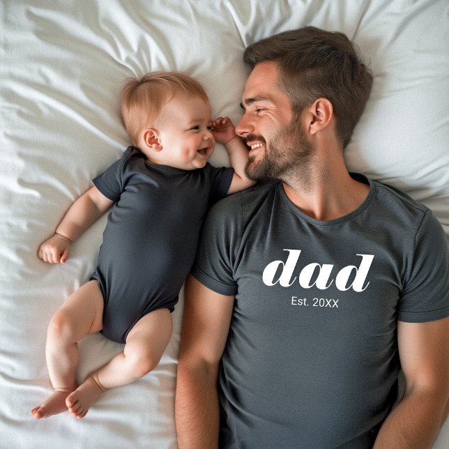 Dad Established New Dad Gift T-Shirt (Creator Uploaded)