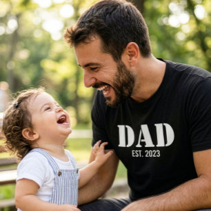 Dad Established Simple White Typography Black T-Shirt