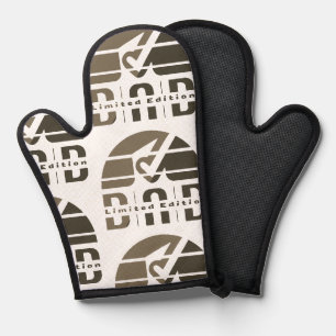 Dad Vintage & Retro: Fatherhood as Visual Emotion Oven Mitt