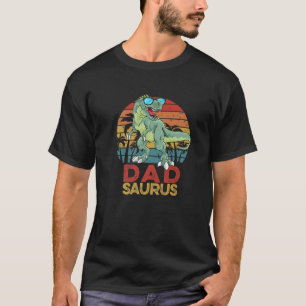 Dadsaurus T Rex Dinosaur Funny Vintage Dad Saurus T-Shirt