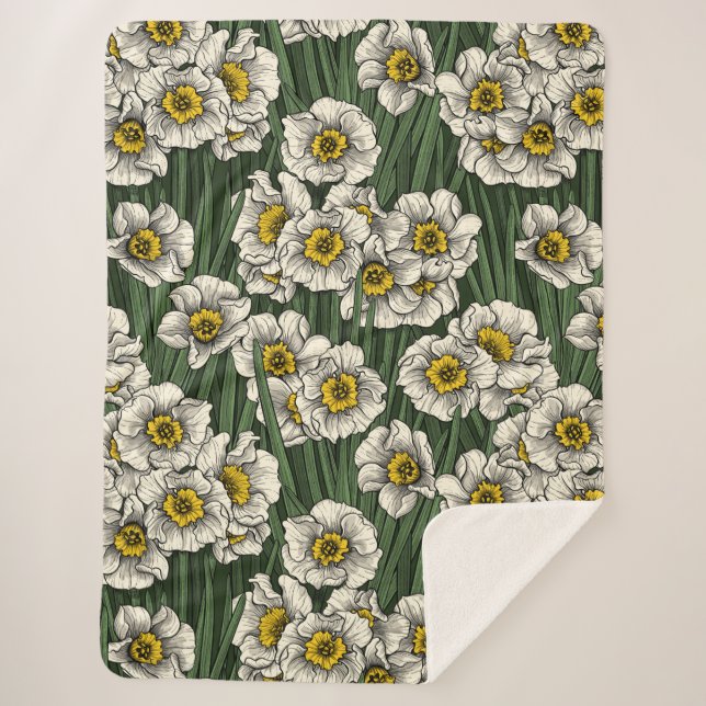 Daffodil garden sherpa blanket (Front)