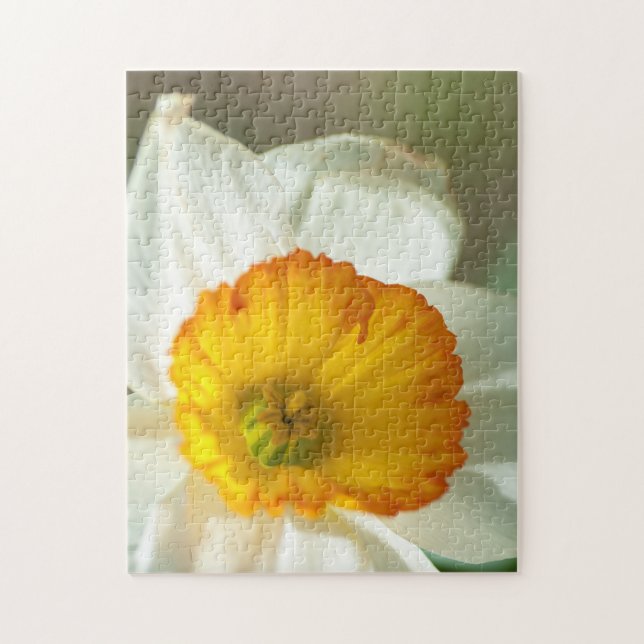 Daffodil Jigsaw Puzzle (Vertical)