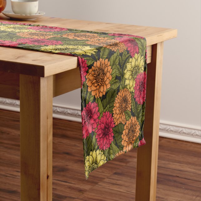 Dahlia garden short table runner (In Situ)